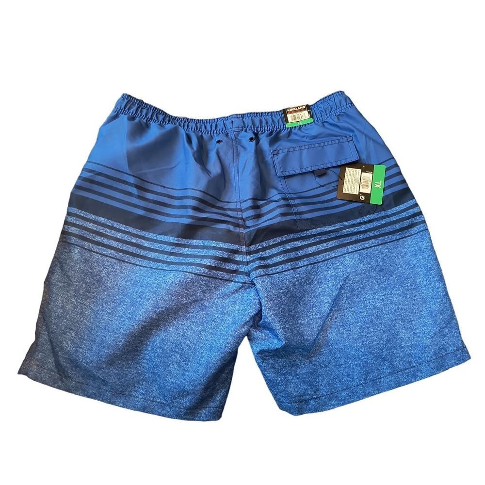 Kirkland Signature Men's Blue Stripe Swim Short Men's XL NWT